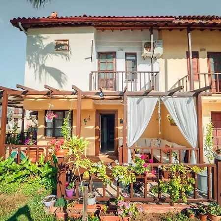 Charming Duplex With Pool And Spacious Balcony In Appartement