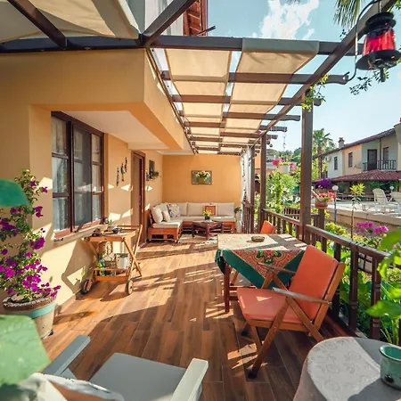 Charming Duplex With Pool And Spacious Balcony In * Fethiye