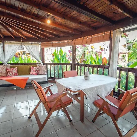 Charming Duplex With Pool And Spacious Balcony In Appartement Fethiye