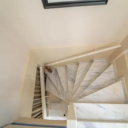 Charming Duplex With Pool And Spacious Balcony In *